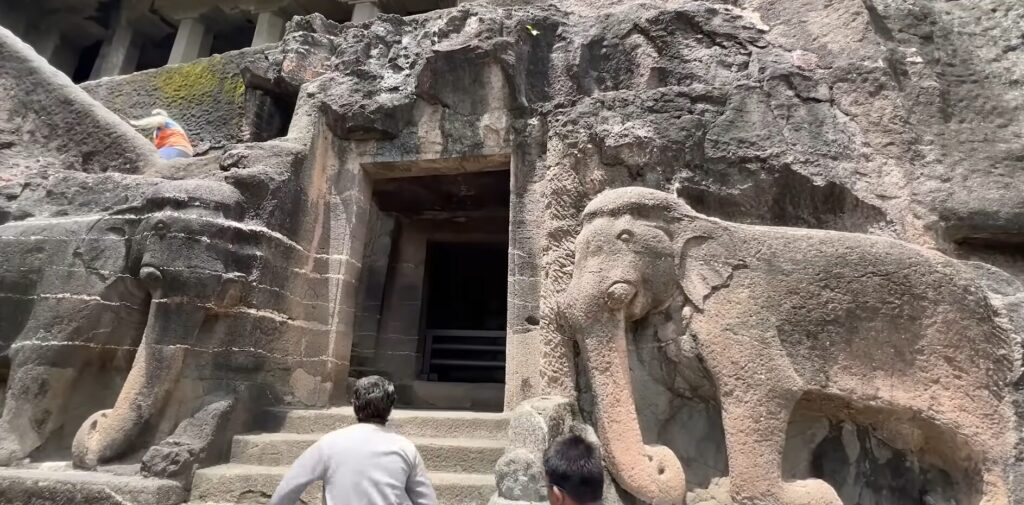 Ajanta and Ellora Caves travel guide — Ajanta cave entrance with carved pillars