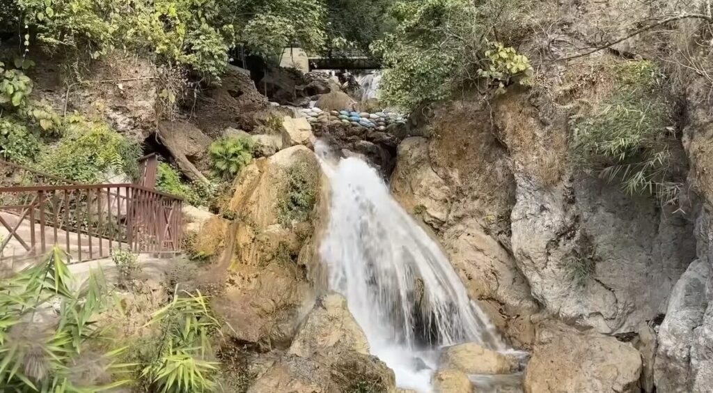 Nirgad Waterfall - Rishikesh budget solo trip itinerary