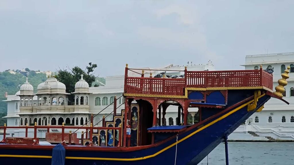 Traditional boat on Lake Pichola in Udaipur