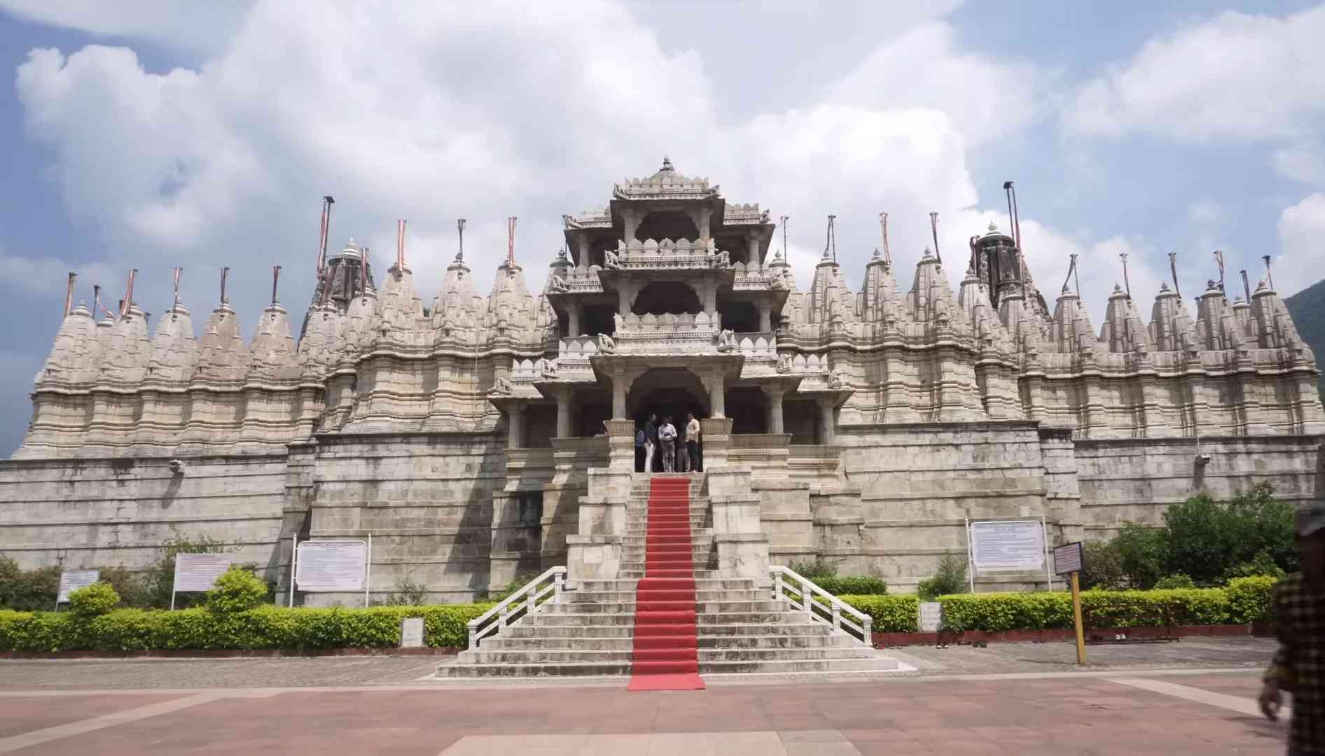 Aerial view of Ranakpur Jain Temple surrounded by Aravalli hills